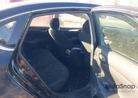 2017 Nissan Sentra S z USA, uszkodzony, nr VIN 3N1AB7AP2HY391465